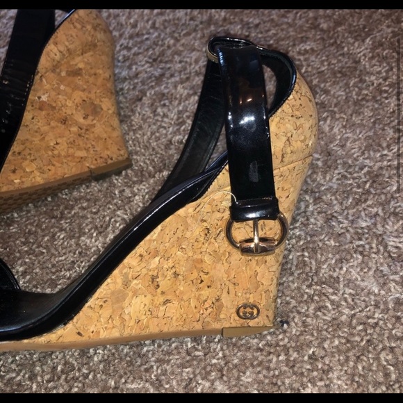 Gucci Sandals - Picture 2 of 5